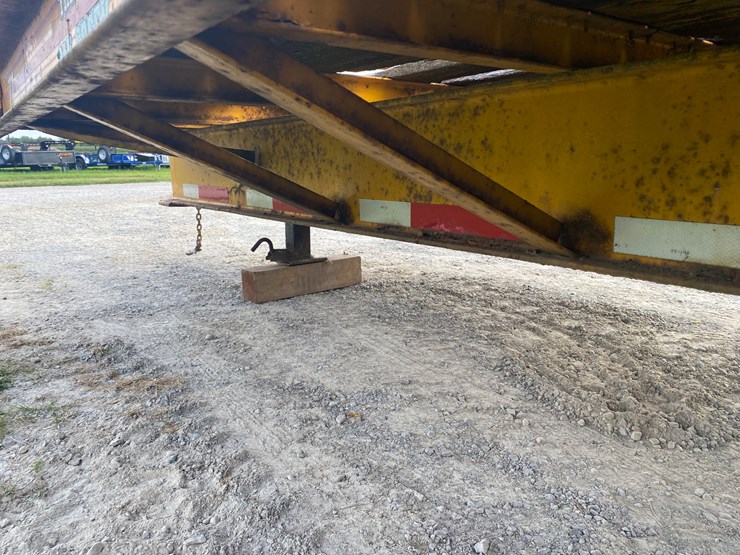 #3012-•-1989-cz-trailers-deckover-equipment-trailer-(helenville,-wi)-(has-wi-title)-image-8