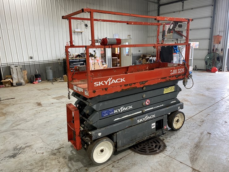 #497-•-2018-skyjack-3226-scissor-lift-(bryant,-wi)-image-7