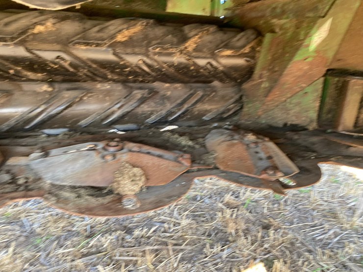 john-deere-635-image-33