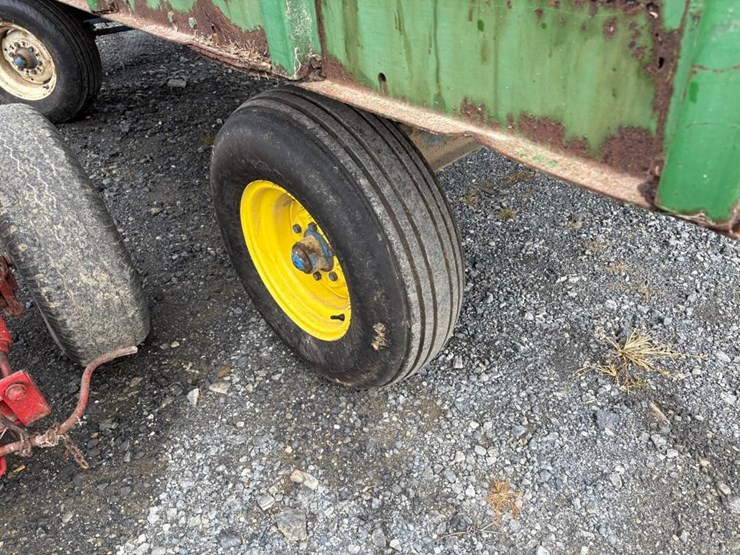john-deere-714-image-10