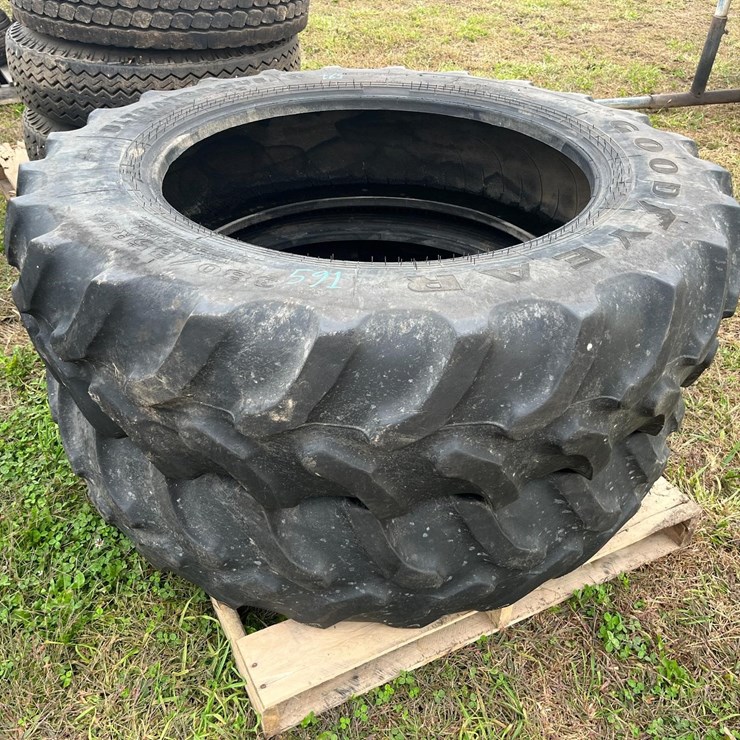 Goodyear 380/85R34 Tractor Tire