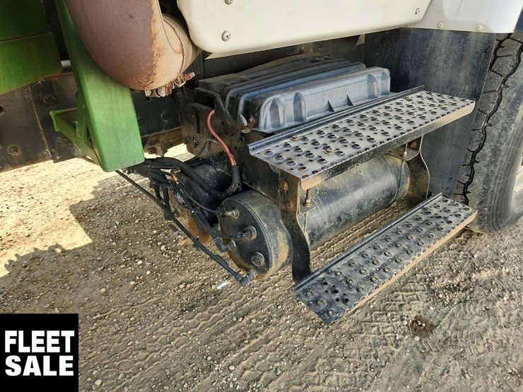 2005-international-workstar-7600-image-45