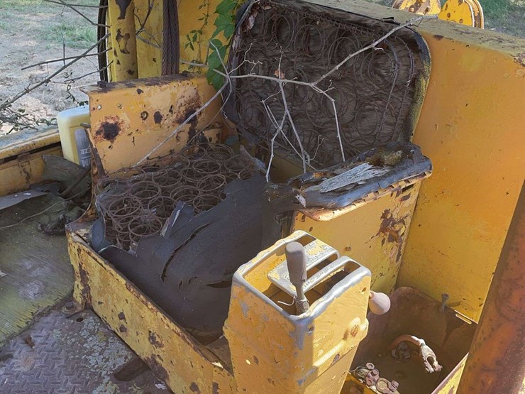 caterpillar-d8-image-38