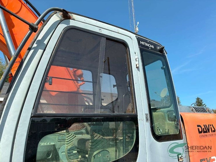 hitachi-ex200-lc-image-17
