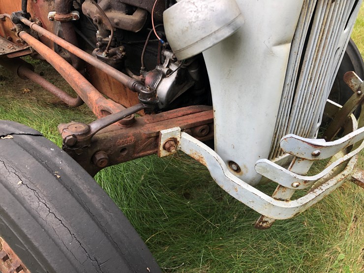 ford-8n-image-37