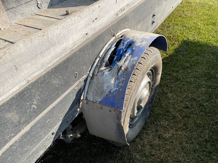 15'-trailer-image-11
