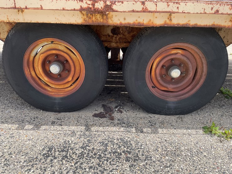 #8018-•-1993-19'-rdihl-deckover-trailer-(with-wi-title)-image-9