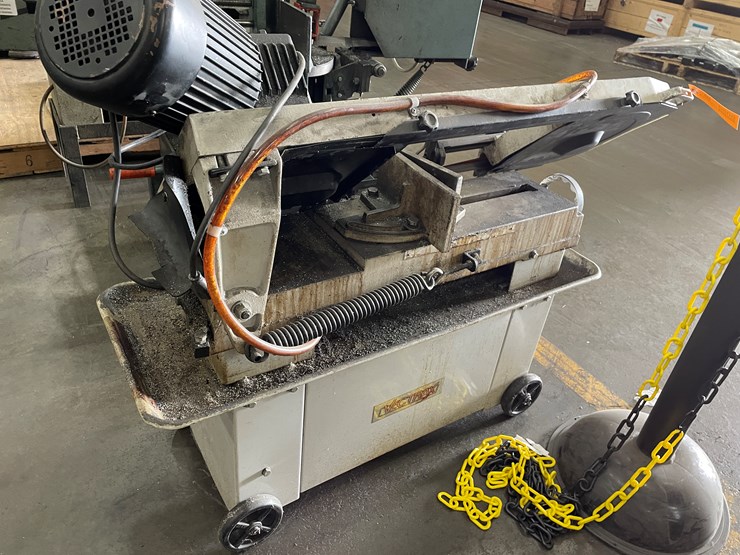 #8050-•-vectrax-7"-metal-cutting-band-saw-image-4