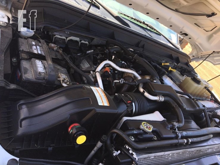 2016-ford-f550-image-10