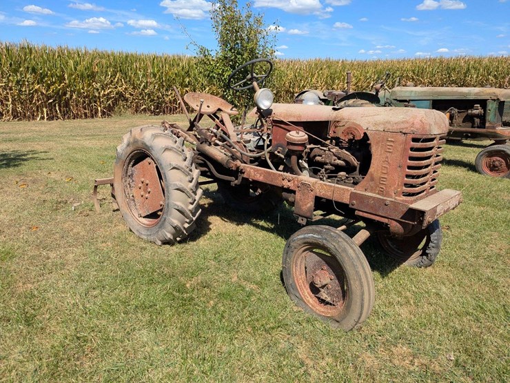 leader-model-b-tractor-image-3