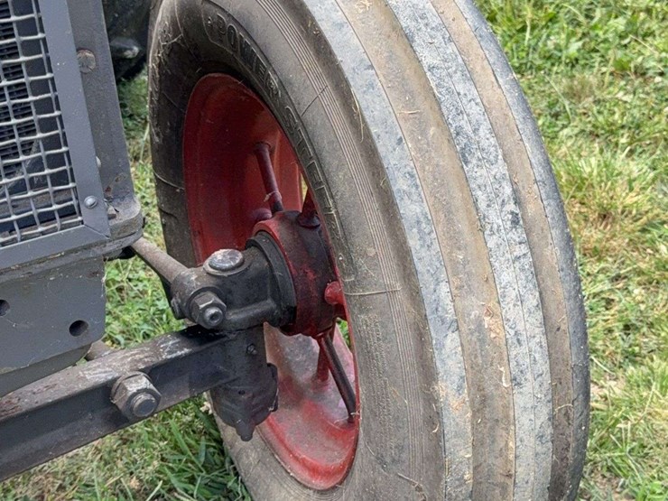 mccormick-deering-w-30-image-13