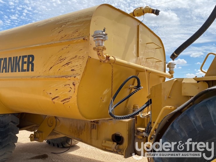 caterpillar-d25c-image-9