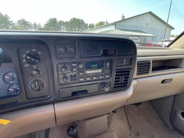 1996-dodge-ram-1500-image-15