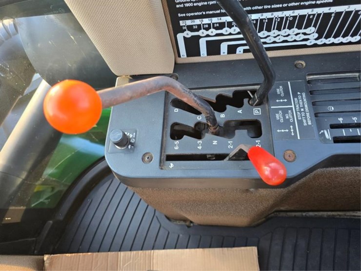 john-deere-8970-image-33