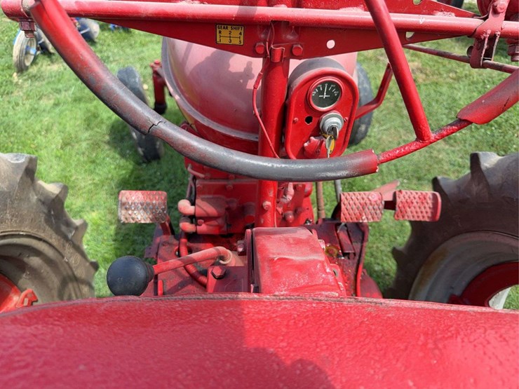 farmall-super-m-image-55