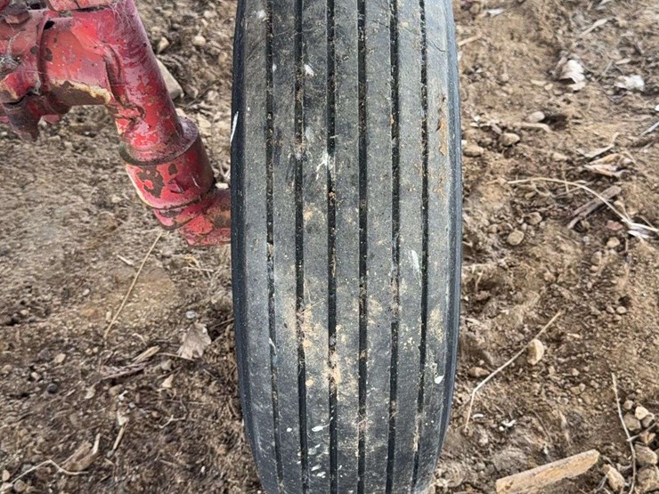 farmall-560-image-11