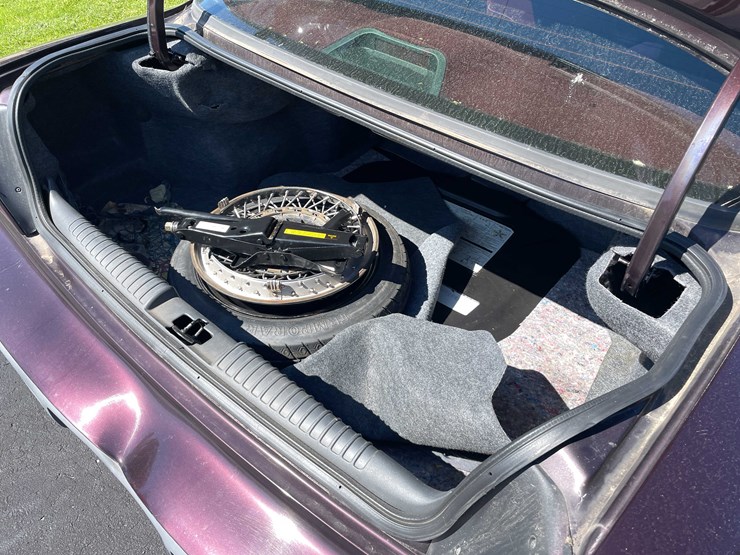 #3290-•-1994-oldsmobile-eighty-eight-(has-wi-title)-(kingston,-wi)-image-49
