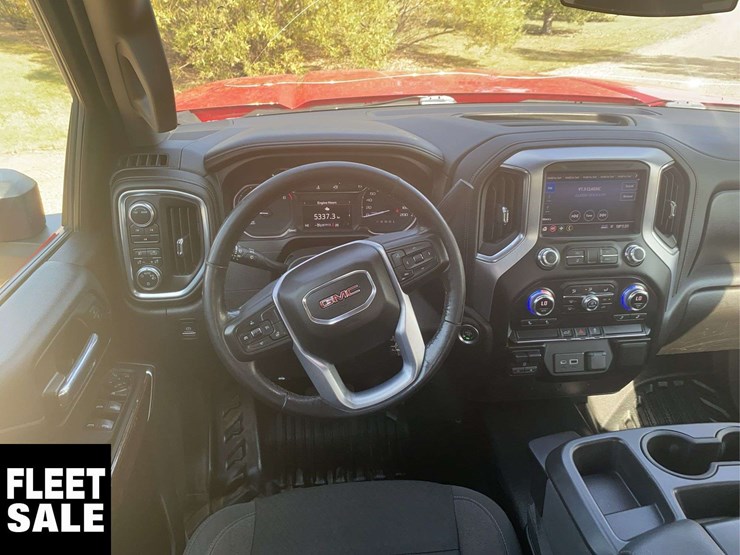 2021-gmc-sierra-2500hd-image-14