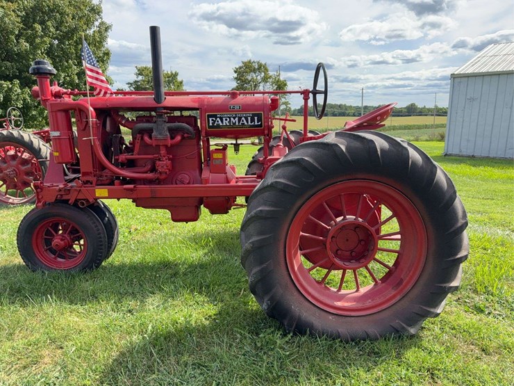 farmall-f-20-image-9