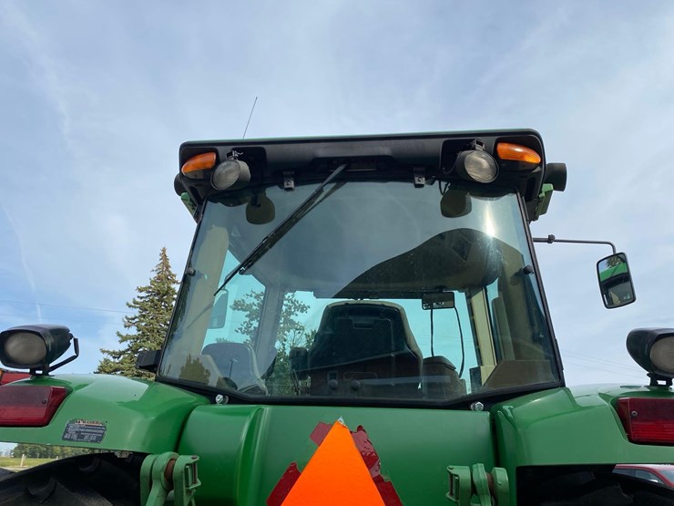 2007-john-deere-8330-image-17