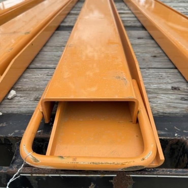 1-set of Wolverine 82" fork extension