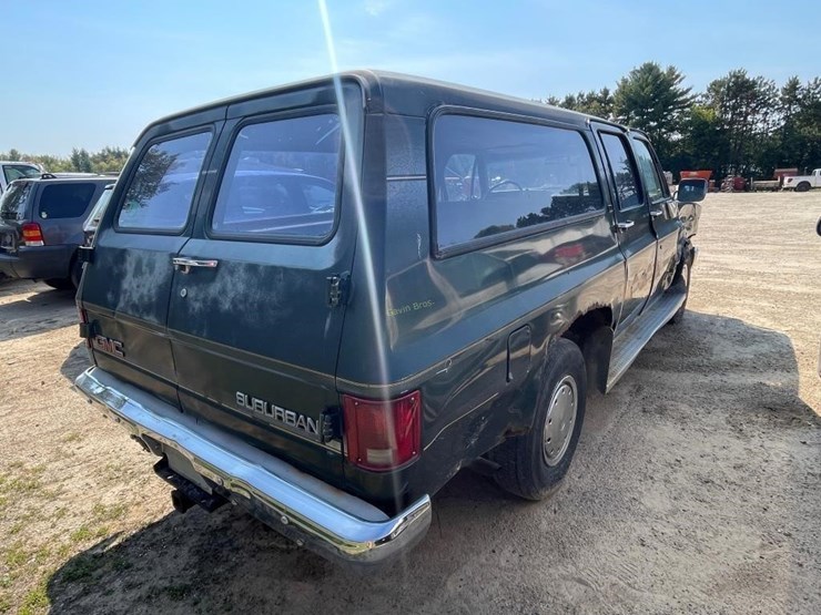 1990-gmc-2500-image-7