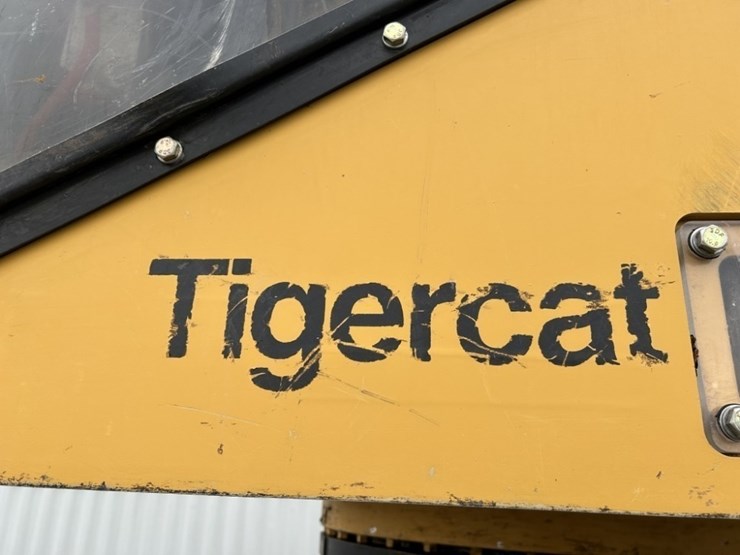 2023-tigercat-1055-image-28