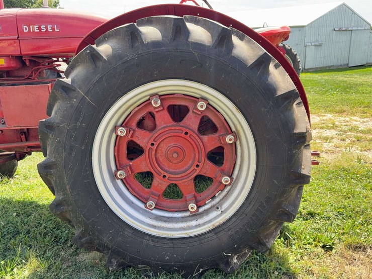 mccormick-deering-wd-6-image-22