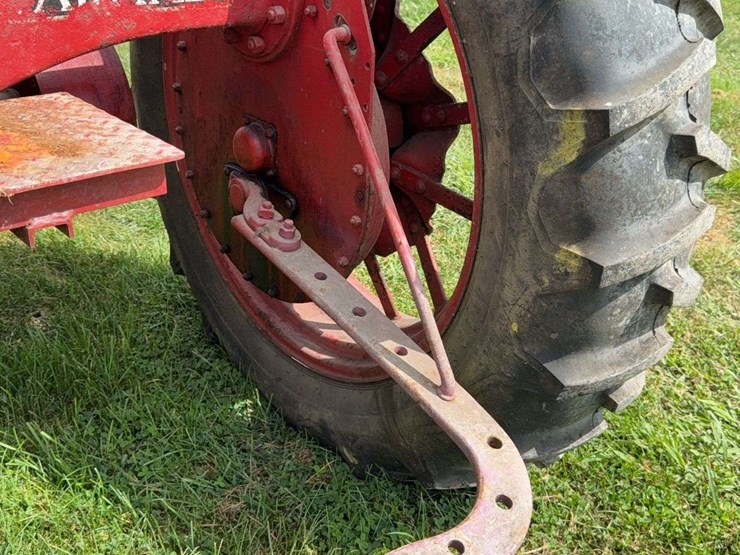 farmall-f-20-image-44