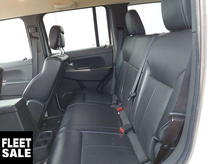2012-jeep-liberty-image-10
