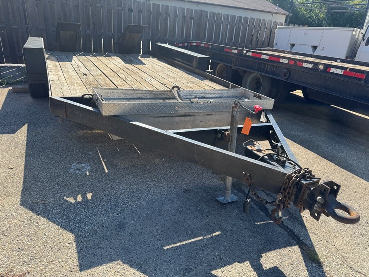 #3022-•-belshe-16'-tandem-axle-equipment-trailer-(twin-lakes,-wi)-(has-wi-title)-image-2