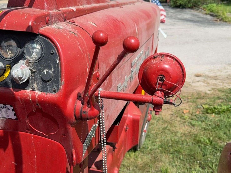 farmall-300-image-49