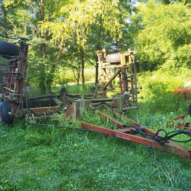 McKee 25' Danish Tine Field Cultivator