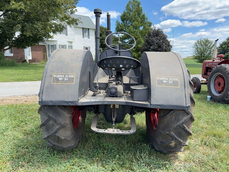 mccormick-deering-w-30-image-5