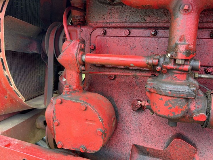 farmall-400-image-53