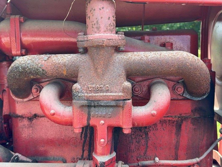 farmall-f-30-image-47
