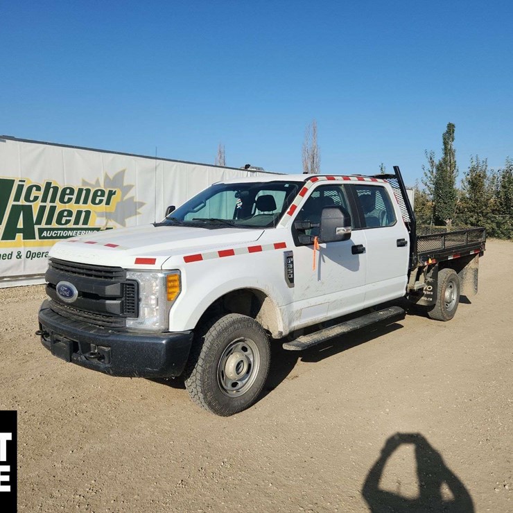 2017 FORD F350