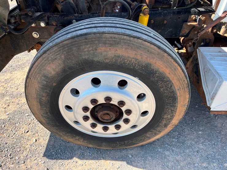 1994-mack-rd688s-image-13