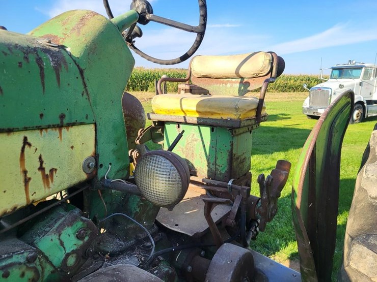 john-deere-630-image-17