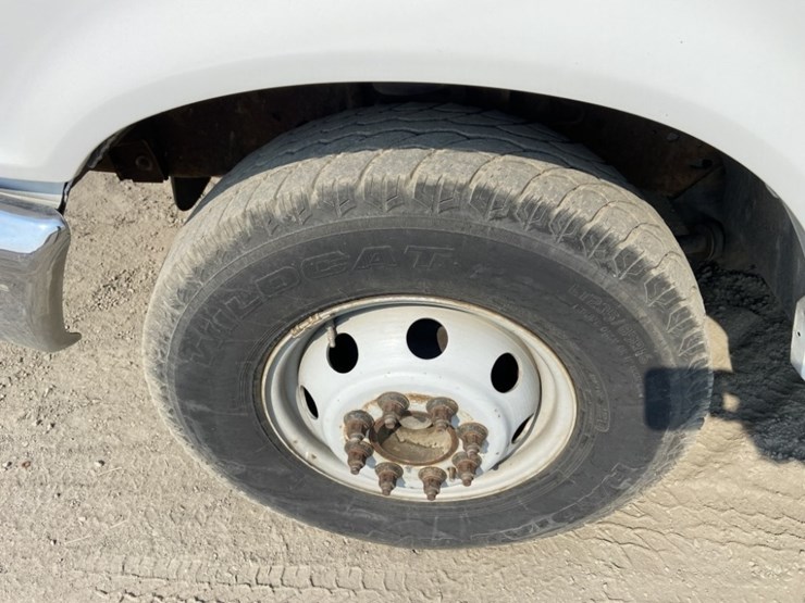 1997-ford-f350-xl-image-32