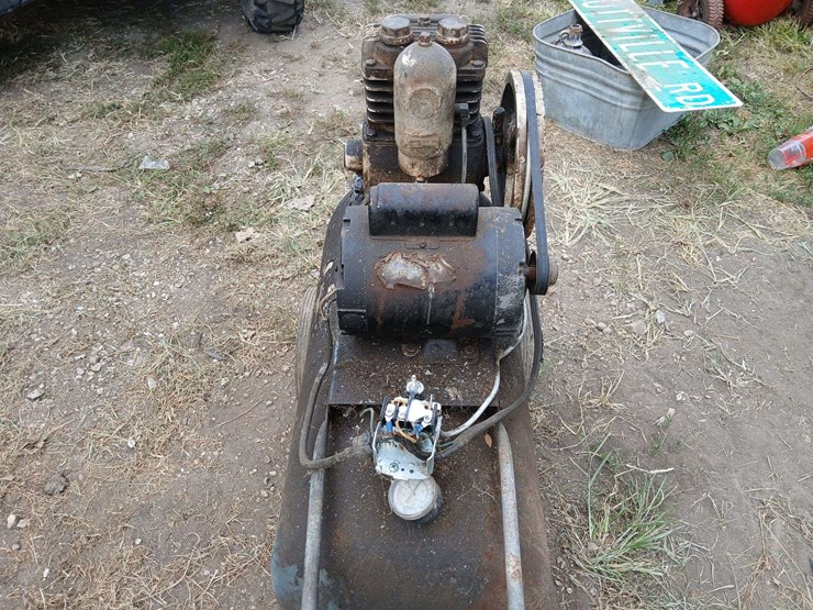 (2)-air-compressors-image-18