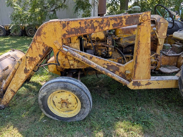 john-deere-440-image-2