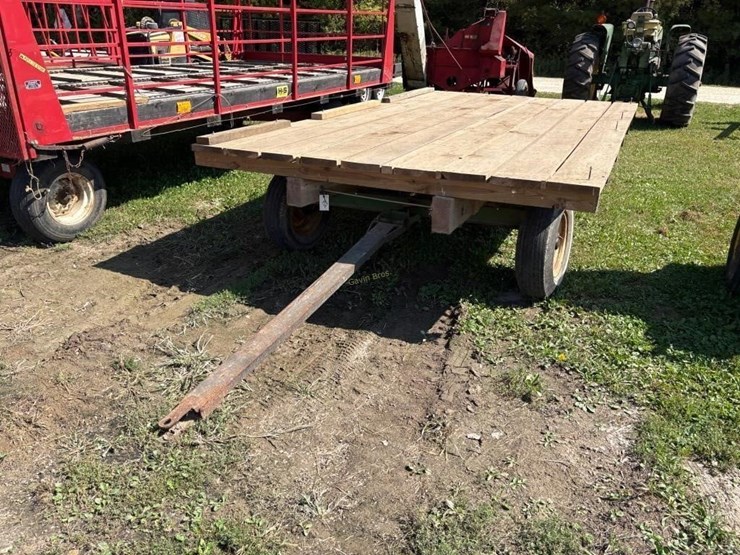 8x14.5'-flatbed-on-gear-image-2