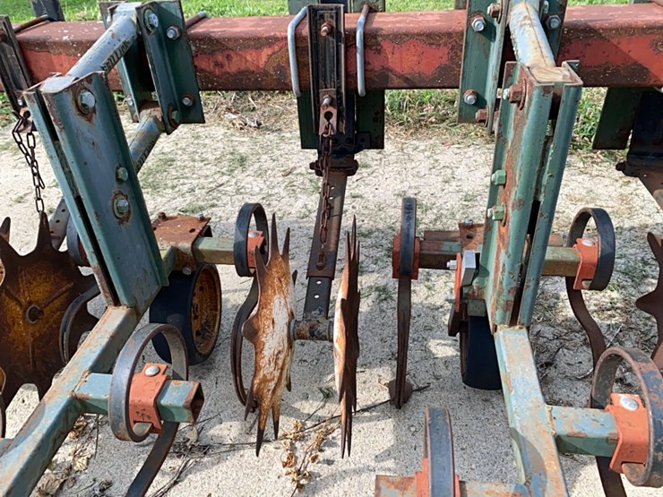 brillion-cultivator-image-14
