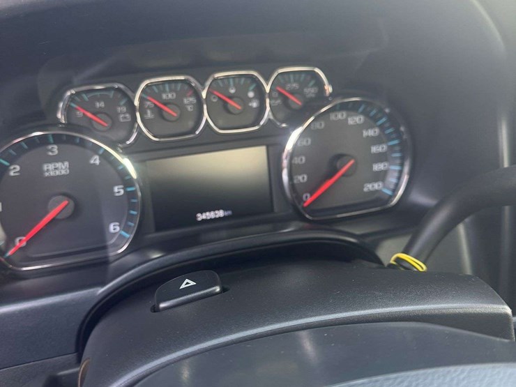2019-gmc-sierra-2500hd-image-31
