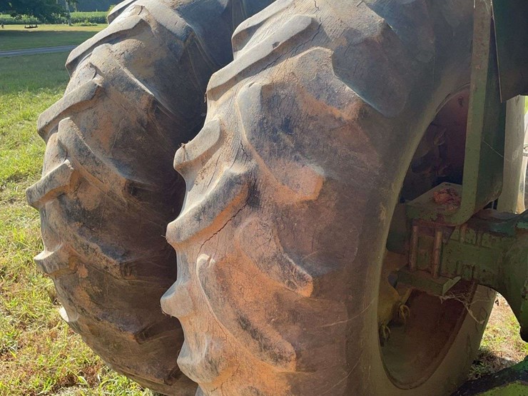john-deere-4620-image-49