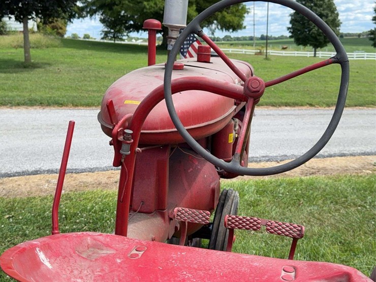 farmall-b-image-38