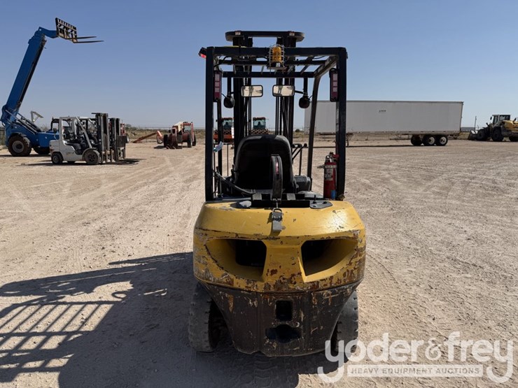 2020-komatsu-fg25t-16-image-4