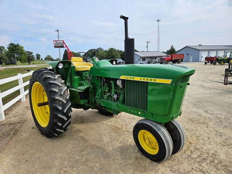 1972-john-deere-3020-image-9