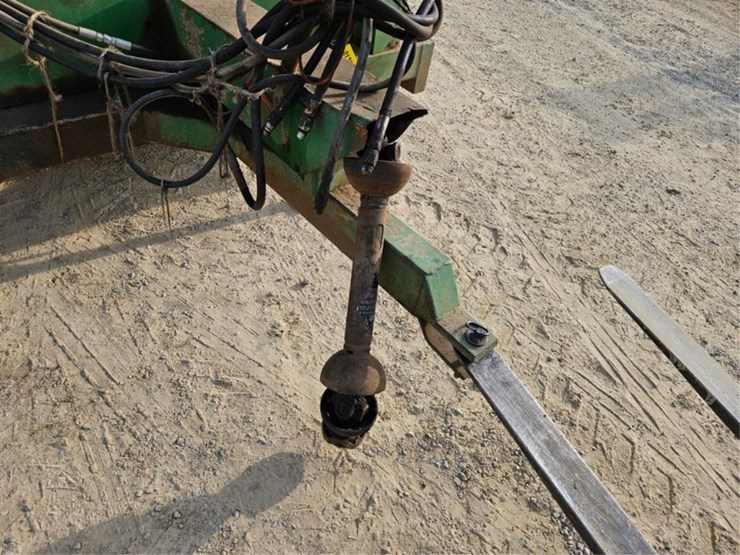 john-deere-100-image-10